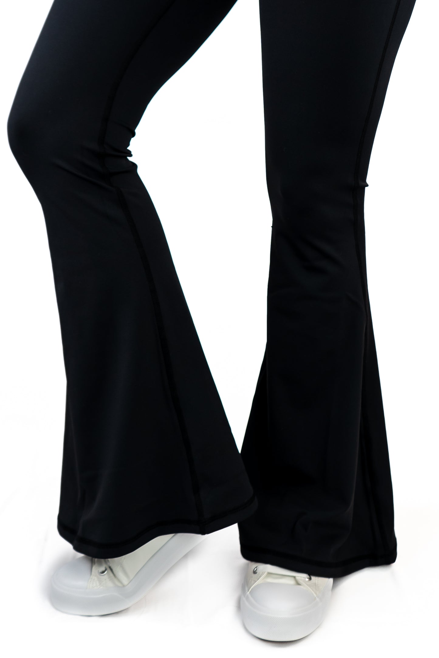 Crossover Flare Legging